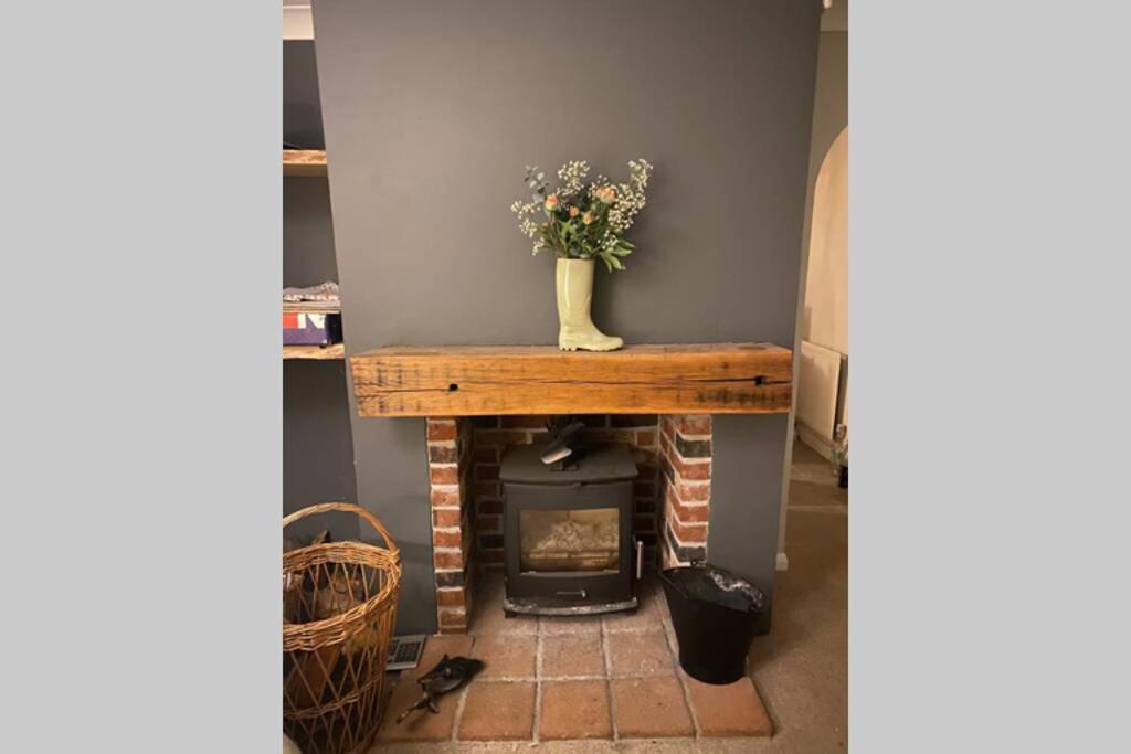 Saxthorpe Ramblers Retreatヴィラ エクステリア 写真