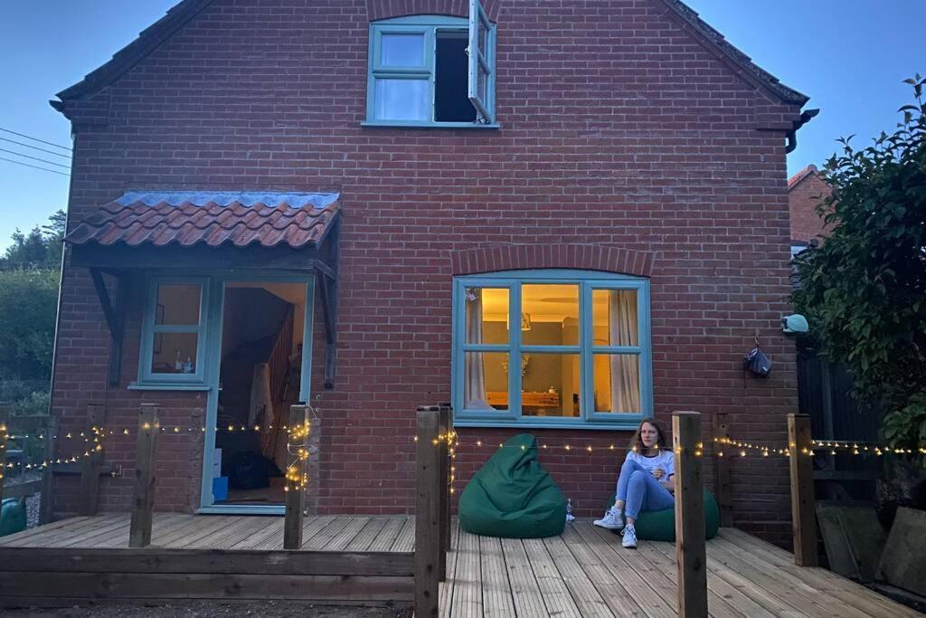 Saxthorpe Ramblers Retreatヴィラ エクステリア 写真