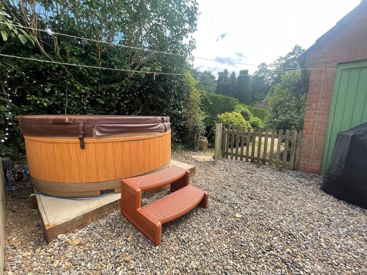 Saxthorpe Ramblers Retreatヴィラ エクステリア 写真